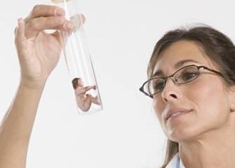 2026年艾滋病患者三代试管婴儿适合做？HIV三代试管费用明细